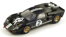 Indlæs billede til gallerivisning FORD USA GT40 MKII 7.0L V8 TEAM SHELBY AMERICAN INC. N 2 WINNER 24h LE MANS 1966 BRUCE McLAREN - CHRIS AMON BLACK SILVER 1:18