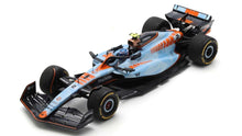 Indlæs billede til gallerivisning WILLIAMS RACING FW45 #2 LOGAN SARGEANT SINGAPORE GP 2023 lys blå/orange 1:18