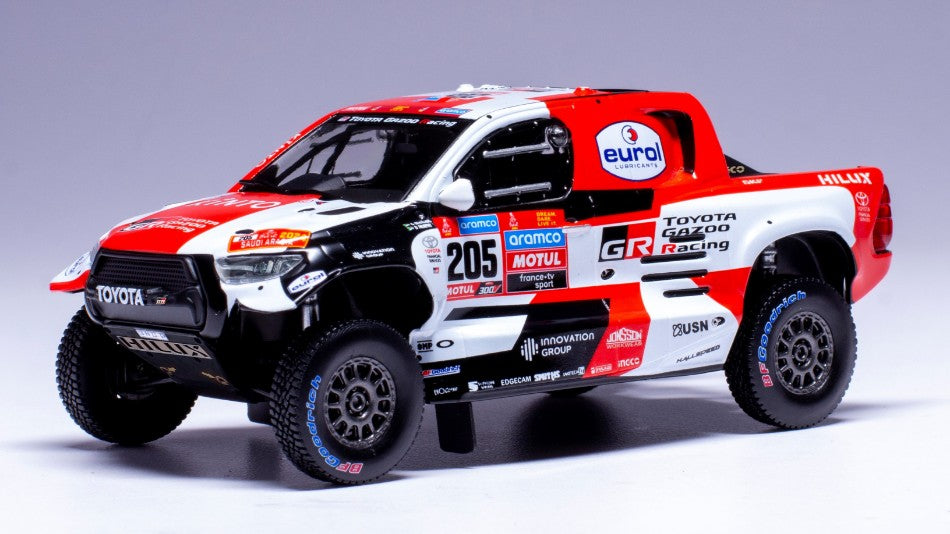 TOYOTA GR DKR HILUX T N.205 RALLY DAKAR 2022 DE VILLIERS-MURPHY 1:43