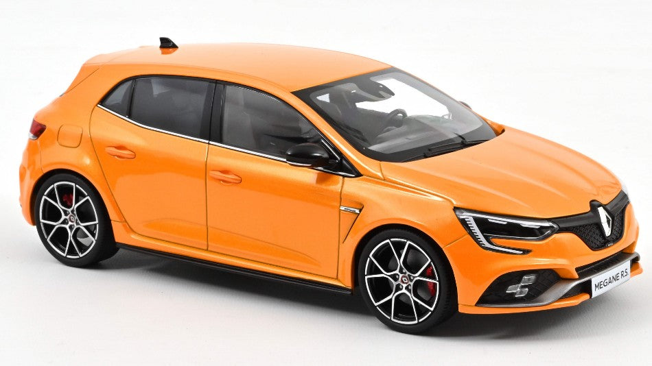 RENAULT MEGANE R.S. TROPHY 2022 TONIC ORANGE 1:18