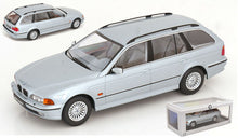 Indlæs billede til gallerivisning BMW 5-SERIES E39 TOURING 1998 sølv metallic 1:18