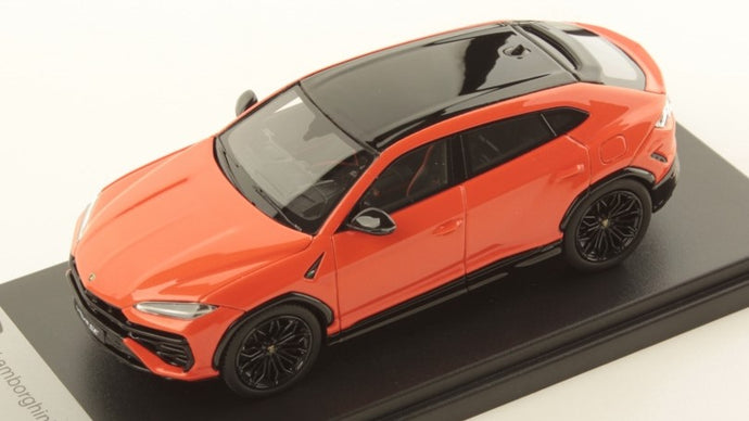 LAMBORGHINI URUS SE ARANCIO APODIS 1:43