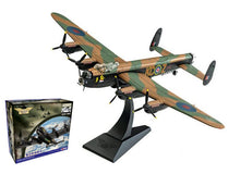 Indlæs billede til gallerivisning Avro Lancaster BIII, ED763 ‘KC-Z’ “Honor”, RAF No.617 Sqn, ‘Operation Catechism’ November 12th 1944 sort/rød 1:72