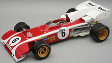 Indlæs billede til gallerivisning Ferrari 312 B2 #6 CLAY REGAZZONI SOUTH AFRICAN GP 1972 + FIGUUR rød/hvid 1:18