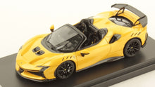 Indlæs billede til gallerivisning FERRARI SF90 XX STRADALE SPIDER 2024 GIALLO TRISTRATO - YELLOW MET BLACK 1:43