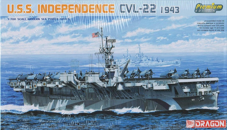 U.S.S. INDEPENDENCE CVL-22 1943 KIT 1:700