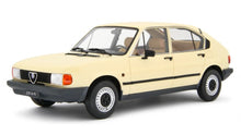 Indlæs billede til gallerivisning Alfa Romeo ALFASUD 1.2 4 PORTE 1980 creme 1:18