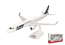 Indlæs billede til gallerivisning Embraer E195 LOT Polish Airlines hvid/mørk blå 1:200