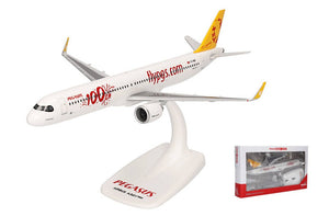 AIRBUS A321neo Pegasus Airlines 100th Cumhuriyet hvid/gul/rød 1:200