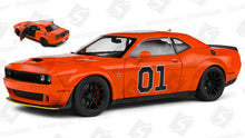 Indlæs billede til gallerivisning Dodge CHALLENGER R/T - GENERAL LEE SCAT PACK W.B. 2023 orange/sort 1:18