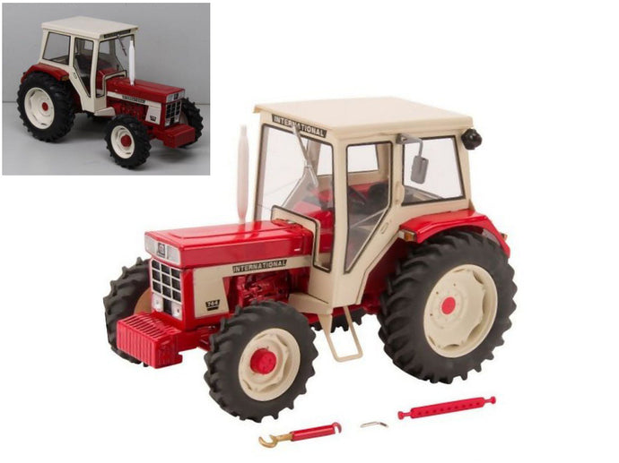 Traktor IH 744 1:32