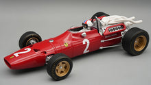 Indlæs billede til gallerivisning FERRARI 312 F1-67 N.2 ITALIAN GP 1967 C.AMON C/VETRINA E PILOTA 1:18