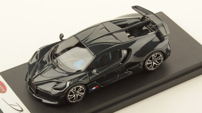 BUGATTI DIVO GLOSSY CARBON BLUE  1:43