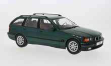 Indlæs billede til gallerivisning BMW 3-SERIES 325i TOURING SW STATION WAGON 1995 DARK GREEN MET 1:18