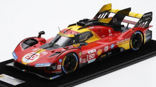 Indlæs billede til gallerivisning FERRARI 499P 3.0L TURBO V6 TEAM FERRARI AF CORSE N 50 WINNER 24h LE MANS 2024 ANTONIO FUOCO - MIGUEL MOLINA - NICKLAS NIELSEN - WITH SHOWCASE - CON VETRINA RED YELLOW BLACK 1:12