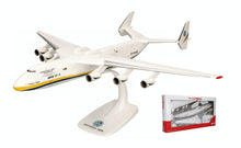 Indlæs billede til gallerivisning Antonov AN-225 Antonov Airlines Mriya hvid/gul/blå 1:250