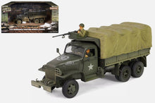 Indlæs billede til gallerivisning GMC CCKW 353 1609 M37 US 1st. Infantry Division May 1944 mørk grøn/lærred 1:32