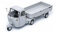 Indlæs billede til gallerivisning PIAGGIO APE PENTARO MOTRICE + RIMORCHIO - TRAILER 1964 GREY 1:18