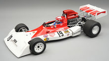 Indlæs billede til gallerivisning Brm P160E #19 CLAY REGAZZONI GERMAN GP 1973 + FIGUUR hvid/rød 1:18