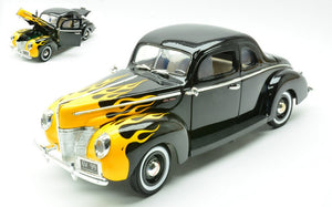 FORD DELUXE COUPE YELLOW FLAME 1940 sort/gul 1:18