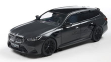 Indlæs billede til gallerivisning BMW M5 TOURING 2024 FROZENnDEEP GREY 1:43 fra Solido
