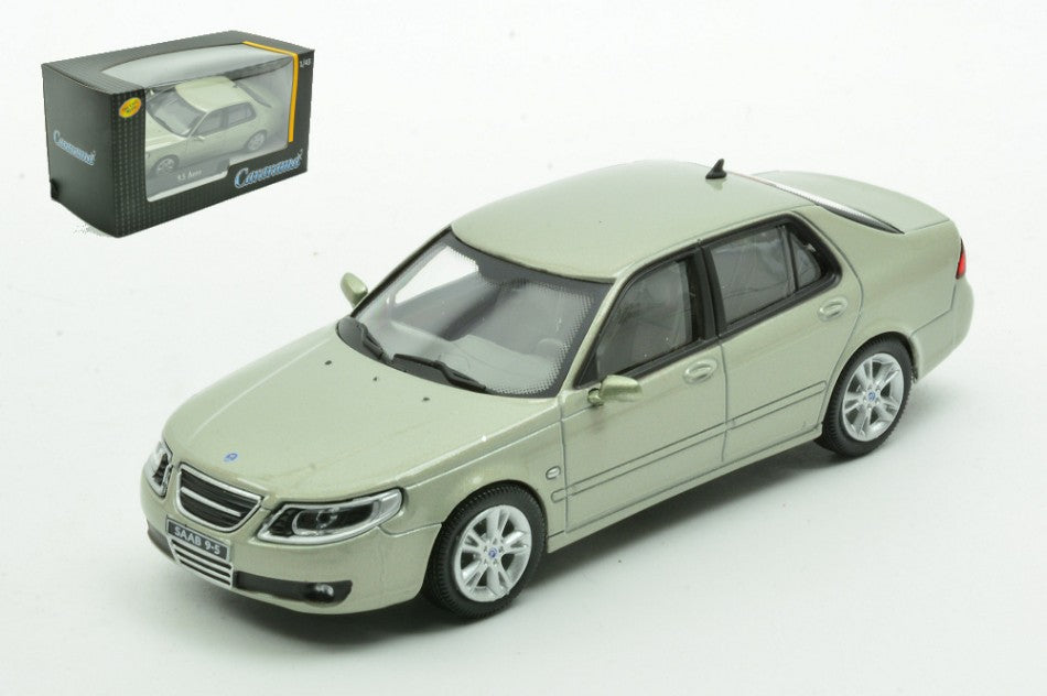 SAAB 9-5 GREY 1:43 fra Cararama
