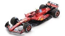 Indlæs billede til gallerivisning FERRARI F1 SF-24 TEAM SCUDERIA FERRARI N 55 WINNER MEXICO GP 2024 CARLOS SAINZ WITH SHOWCASE RED WHITE BLACK 1:18