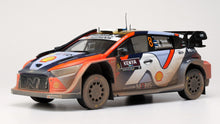 Indlæs billede til gallerivisning Hyundai i20 N Rally1, Safari Rallye Kenia, 2025, #8, O.Tänak/M.Järveoja, 1:18 vervuild sort/hvid 1:18