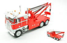 Indlæs billede til gallerivisning FREIGHTLINER FLA WRECKER TRACTOR TRUCK 3-ASSI 1987 - CARRO ATTREZZI - WRECKER ROAD SERVICE RED WHITE 1:43