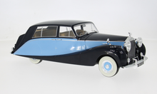 Indlæs billede til gallerivisning ROLLS ROYCE SILVER WRAITH EMPRESS BY HOOPER 1956 BLACK/LIGHT BLUE 1:18
