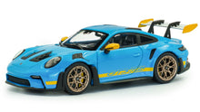Indlæs billede til gallerivisning PORSCHE 911 992 GT3 RS COUPE TRIBUTE 24h DAYTONA 2023 LIGHT BLUE YELLOW 1:43 fra Solido
