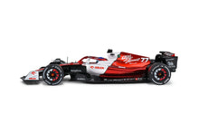 Indlæs billede til gallerivisning ALFA ROMEO C42 N.77 EMILIA ROMAGNA ITALY GP 2022 V.BOTTAS 1:18