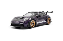 Indlæs billede til gallerivisning Porsche 911 (992) GT3 RS Weissach '24, 2024 lilla metallic 1:18