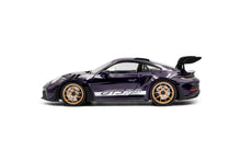 Indlæs billede til gallerivisning Porsche 911 (992) GT3 RS Weissach '24, 2024 lilla metallic 1:18