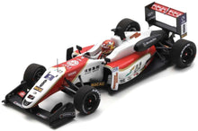 Indlæs billede til gallerivisning Dallara F312 #8 ZHOU GUANYU 8th RACE 2 MACAU F3 2017 hvid/rød/sort 1:43