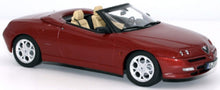 Indlæs billede til gallerivisning ALFA ROMEO SPIDER 1999 PROTEO RED METALLICn 1:18