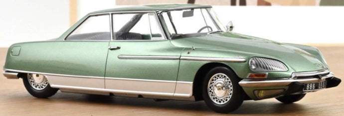 Citroen DS 21 LE LEMAN 1968 Limited Edition lys grøn/sølv 1:18