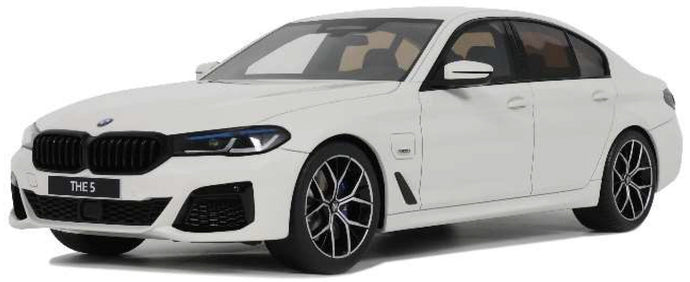 BMW 5-SERIES 545e xDRIVE M-SPORT (F90) 2023 WHITE 1:18