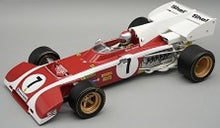 Indlæs billede til gallerivisning Ferrari 312 B2 #7 MARIO ANDRETTI SOUTH AFRICAN GP 1972 + FIGUUR rød/hvid 1:18