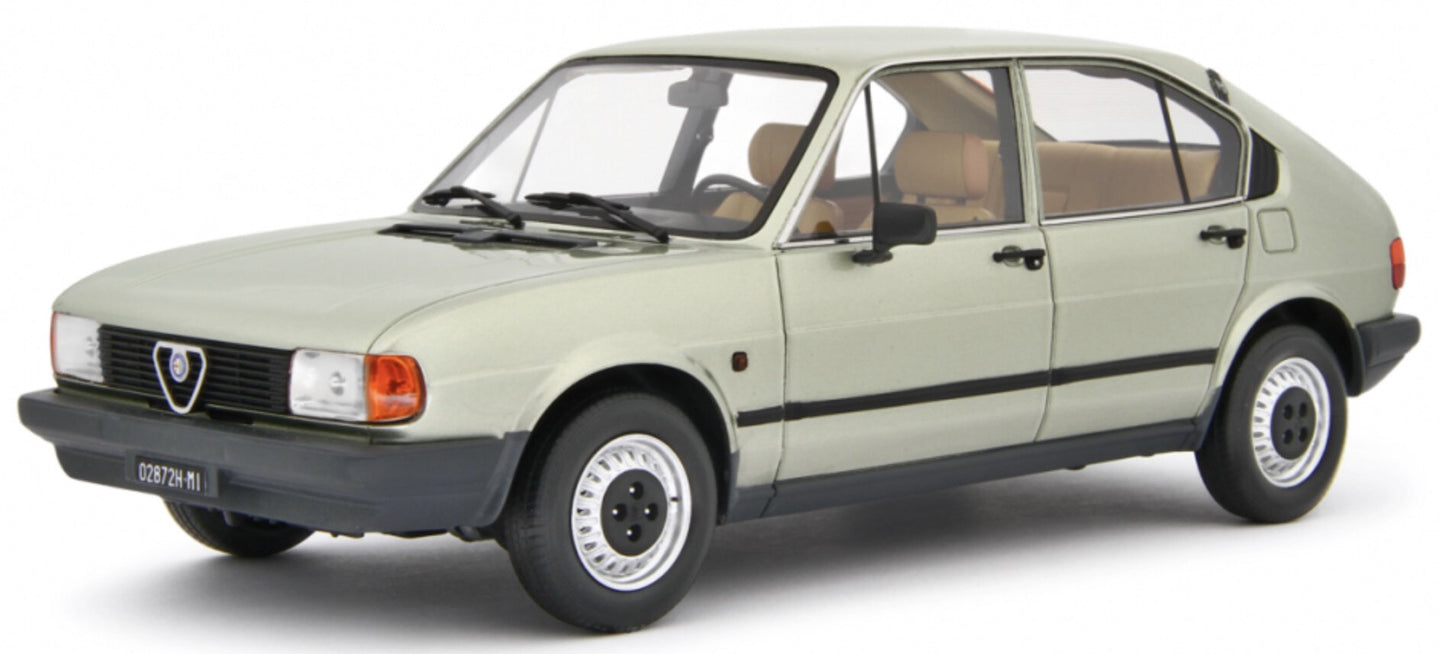 Alfa Romeo ALFASUD 1.2 4 PORTE 1980 lys grøn 1:18
