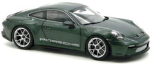 Indlæs billede til gallerivisning PORSCHE 911 992 S/T COUPE 2023 MALACHITE GREEN 1:12
