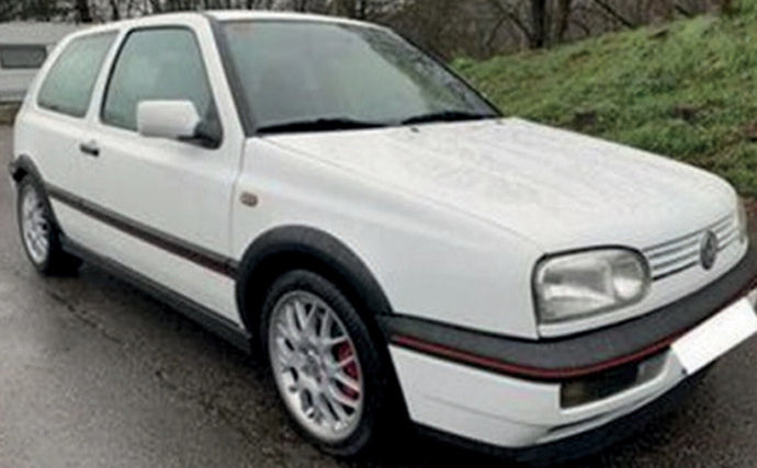 VOLKSWAGEN GOLF III GTi 1996 WHITE 1:18