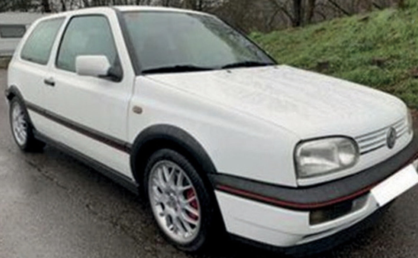 VOLKSWAGEN GOLF III GTi 1996 WHITE 1:18