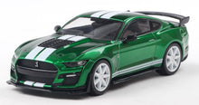 Indlæs billede til gallerivisning SHELBY MUSTANG GT500 2020nERUPTION GREEN METALLICnW/WHITE STRIPES 1:43 fra Solido