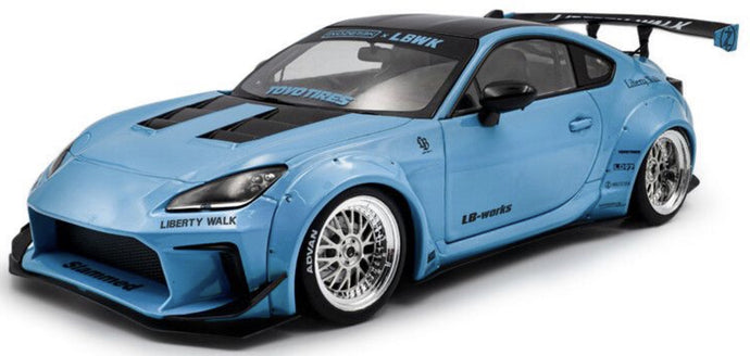 Toyota GR86 LIBERTY WALK BODY KIT 2024 lys blå/sort 1:18