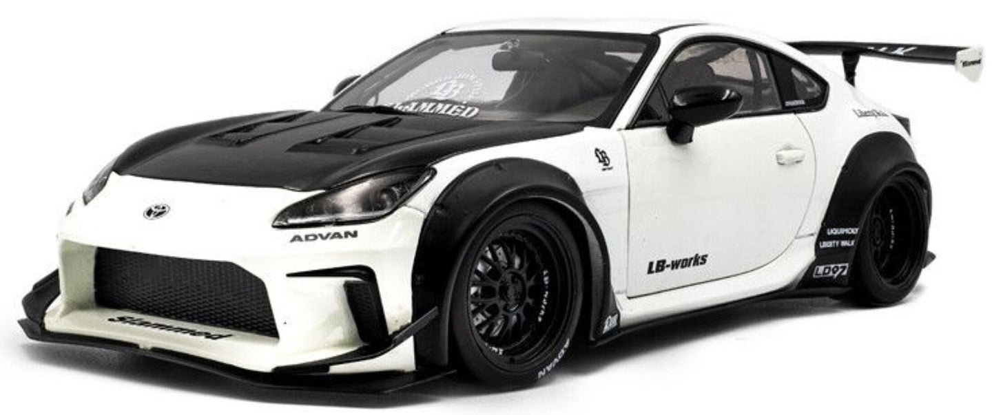 TOYOTA GR86 LBWK BODY KIT COUPE 2024 WHITE PEARL BLACK 1:18