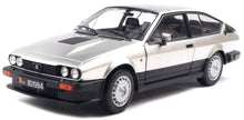 Indlæs billede til gallerivisning ALFA ROMEO ALFETTA GTV 6 1984 SILVER 1:18