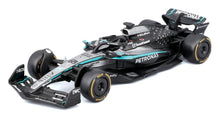 Indlæs billede til gallerivisning Mercedes Benz AMG W16 #63 GEORGE RUSSELL 2025 sølv/sort/turkis 1:43 fra Burago