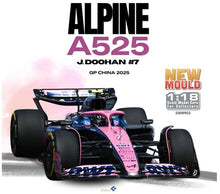 Indlæs billede til gallerivisning Alpine A525 Jack Doohan #7 GP China '25 Formule 1 pink 1:18