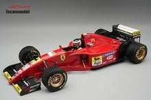 Indlæs billede til gallerivisning Ferrari 412T2 1995 Japan GP #28 Driven by: Gerhard Berger with driver figure (with rain tyres) rød 1:18